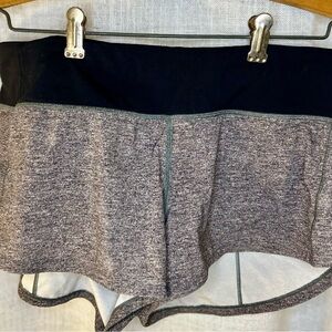 Lululemon Speed Up 2.5” mid rise, size 6, EUC